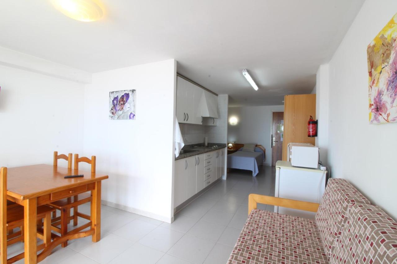Apartaments El Sorrall Blanes Bagian luar foto